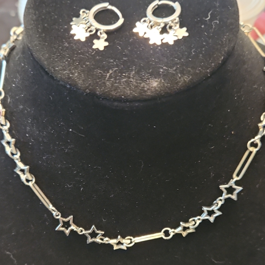 Star Charm Silver Tone Necklace And Earring Set
